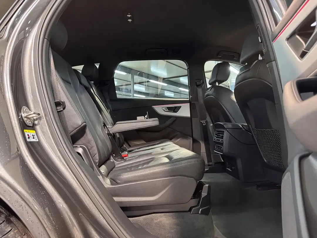 Audi Q7 55 TFSI e Matrix LED - Thumbnail 7