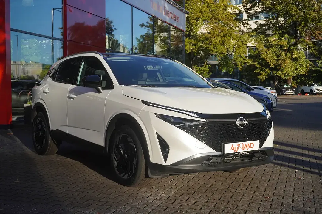 Nissan Qashqai 1.3 DIG-T AUT N-Connecta - foto 2