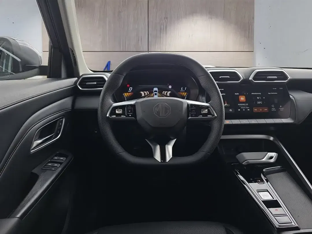 MG ZS 1.5 Hybrid+ Luxury - Thumbnail 12