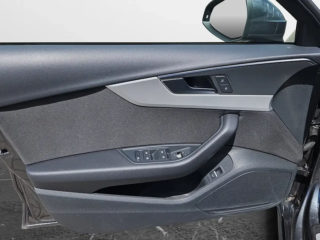Audi A4 35 TFSI S tronic Avant S line - Thumbnail 6