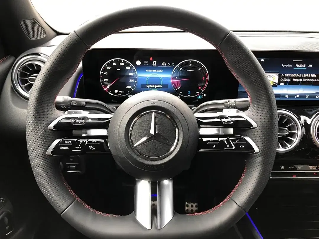 Mercedes-Benz GLB 220 4MATIC AMG MBUX Night - Thumbnail 10