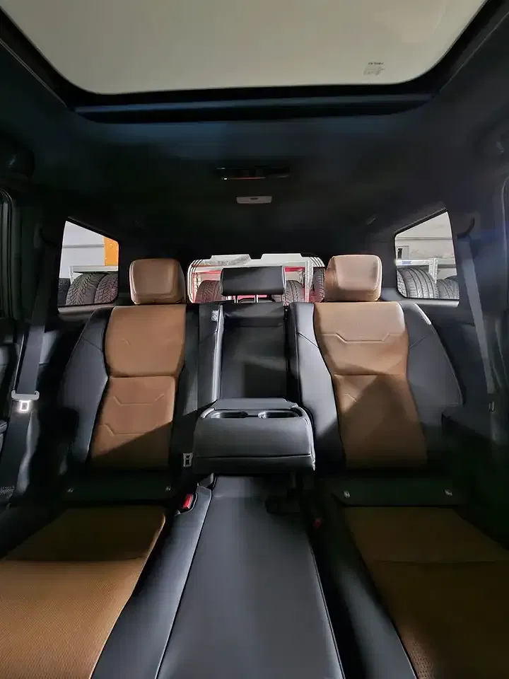 Lexus GX 550 - Thumbnail 10