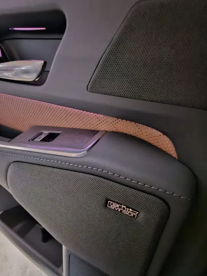 Lexus GX 550 - Thumbnail 11