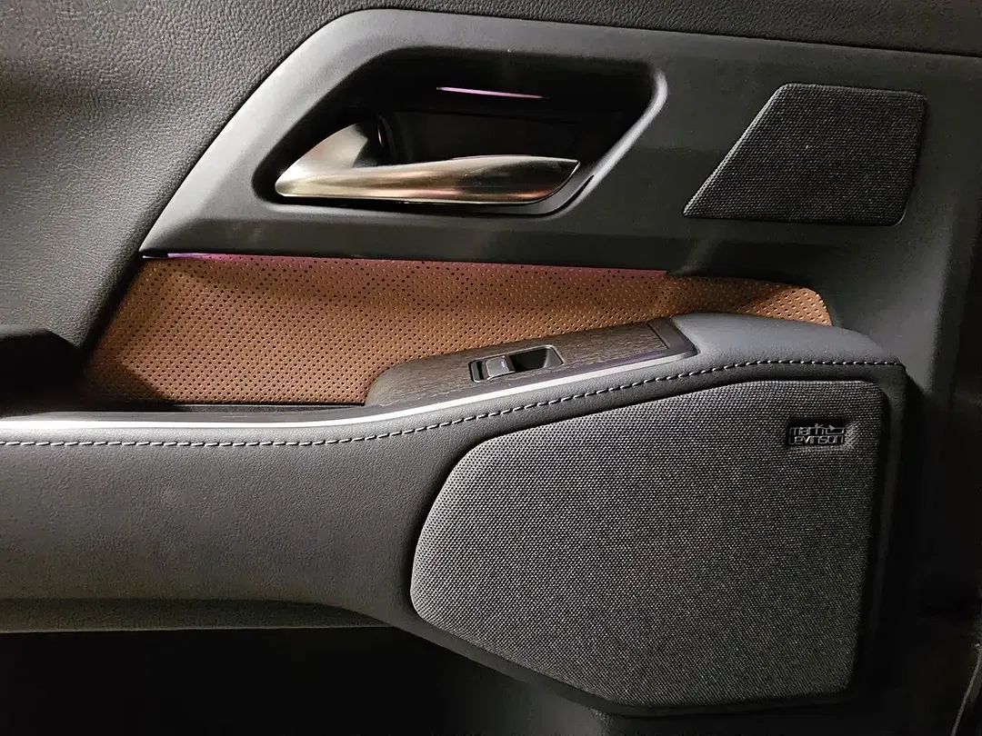 Lexus GX 550 - Thumbnail 12