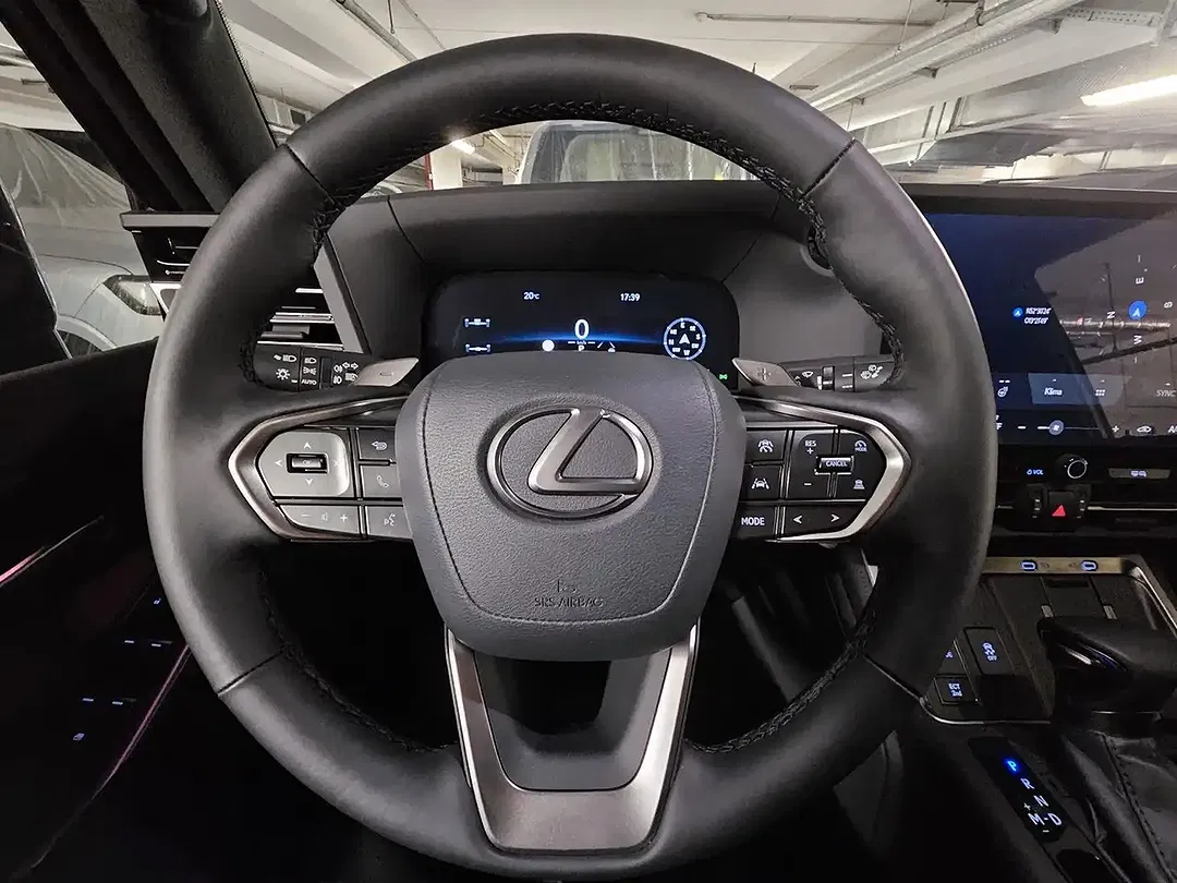 Lexus GX 550 - Thumbnail 14