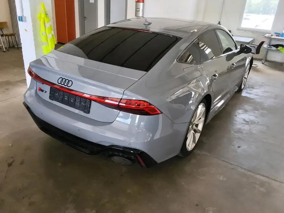 Audi RS7 4.0 TFSI quattro Sportback - Thumbnail 4