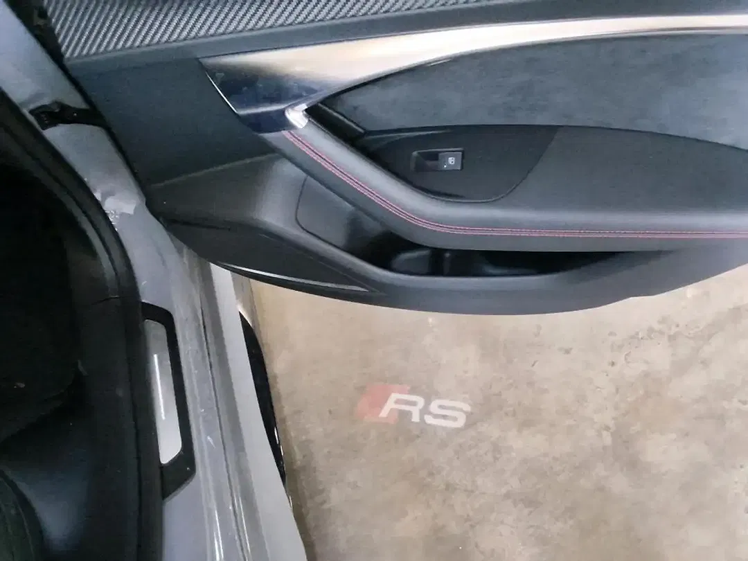 Audi RS7 4.0 TFSI quattro Sportback - Thumbnail 8