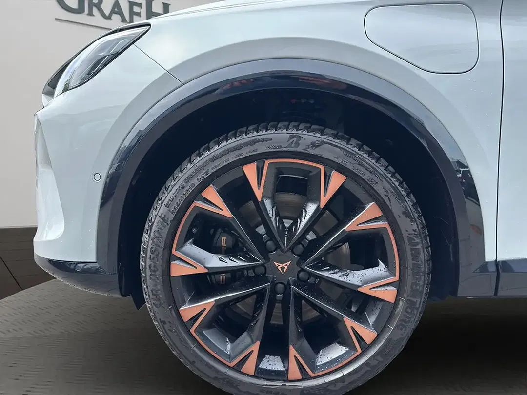CUPRA Formentor PHEV VZ1 - Thumbnail 3