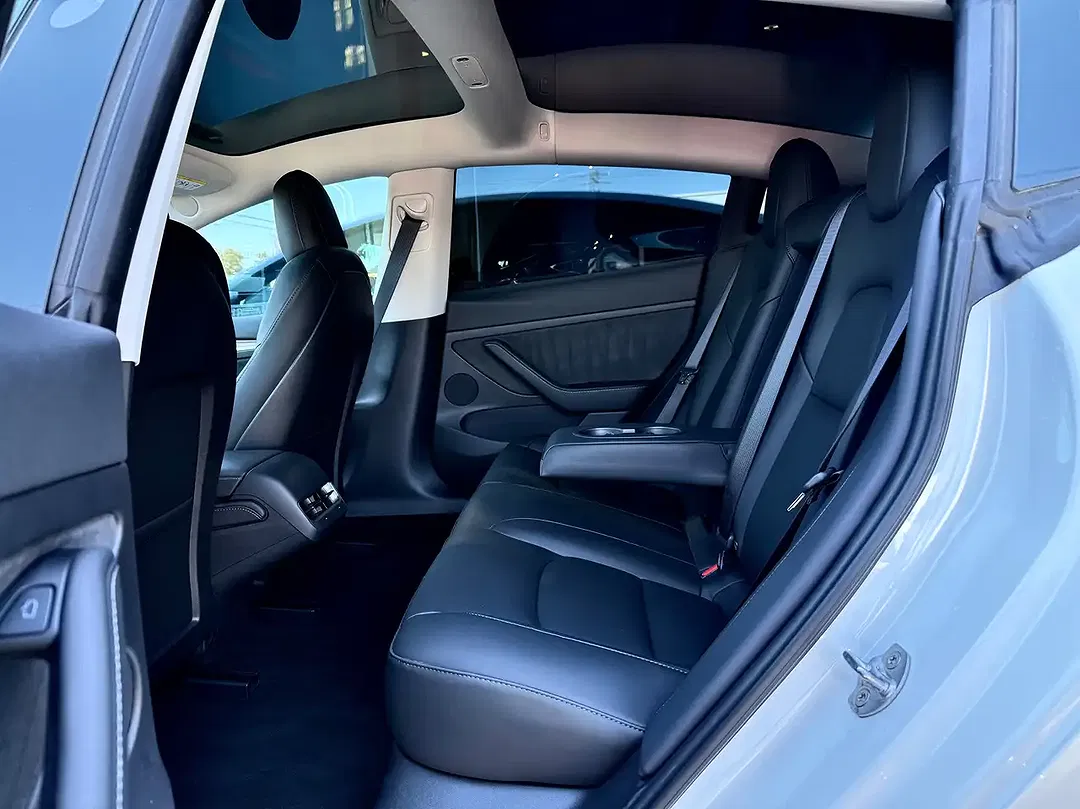 Tesla Model 3 Standard Range Plus - foto 15