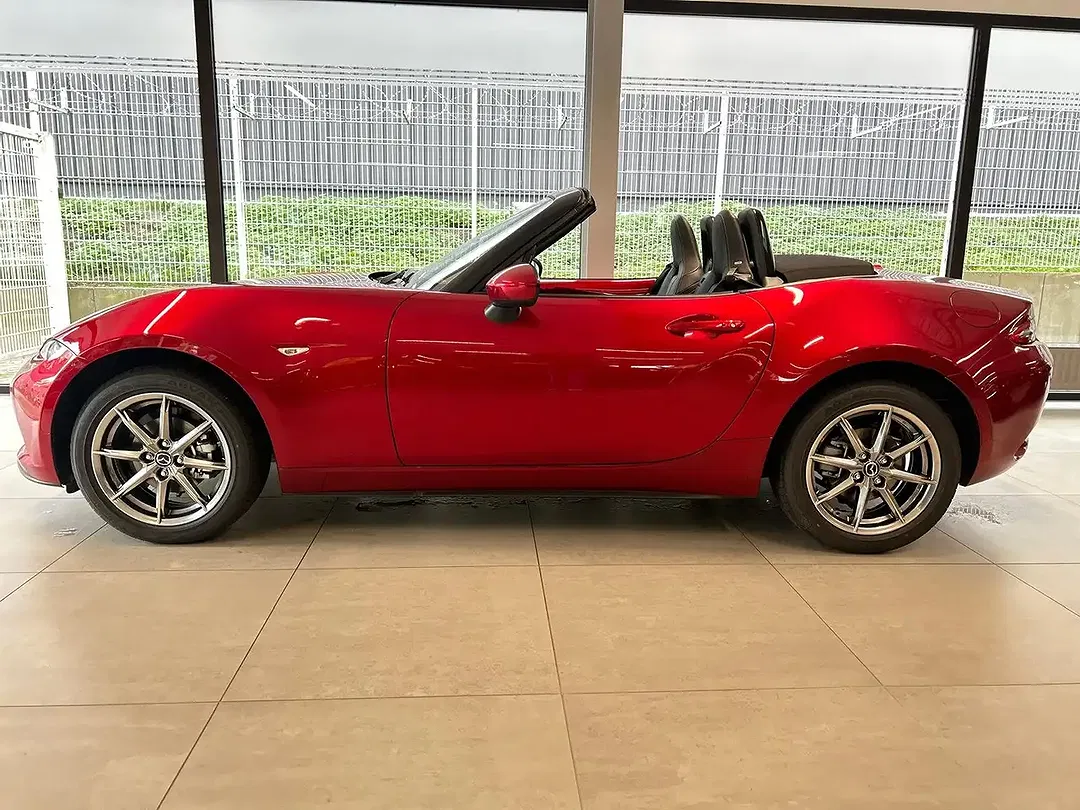 Mazda MX-5 Exclusive-Line - Thumbnail 5