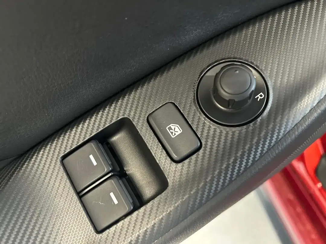 Mazda MX-5 Exclusive-Line - Thumbnail 8