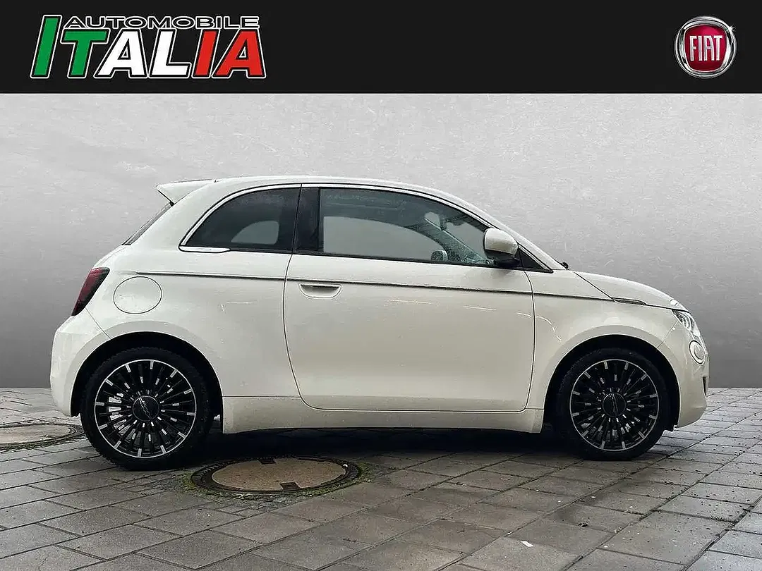 Fiat 500e Icon - Thumbnail 3