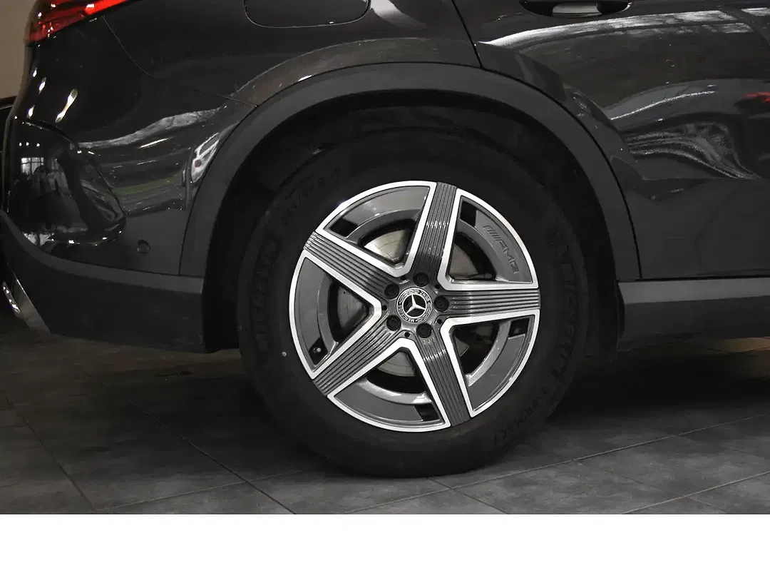 Mercedes-Benz GLC 200 4MATIC AMG Line Plus - Thumbnail 10