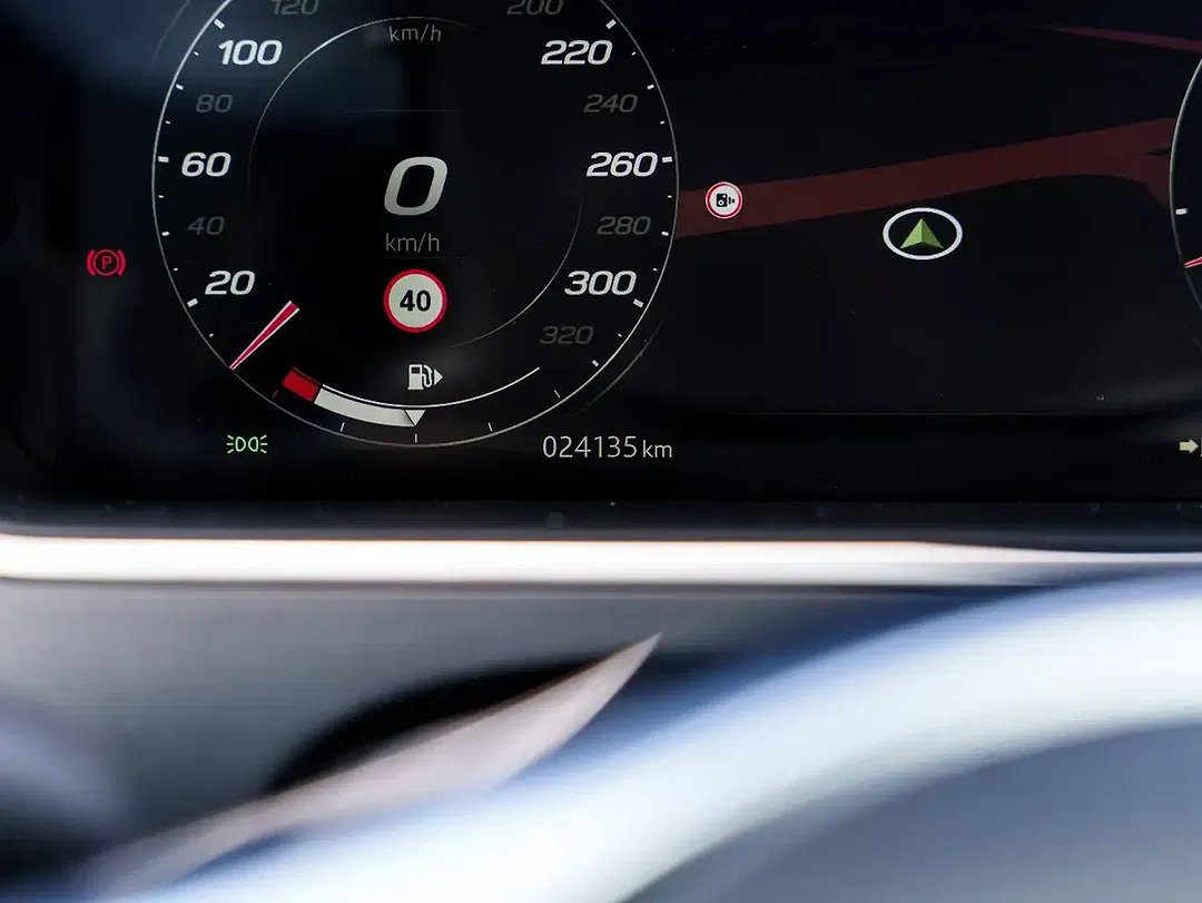 Jaguar F-Type P300 2.0 Coupe Premium - Thumbnail 20