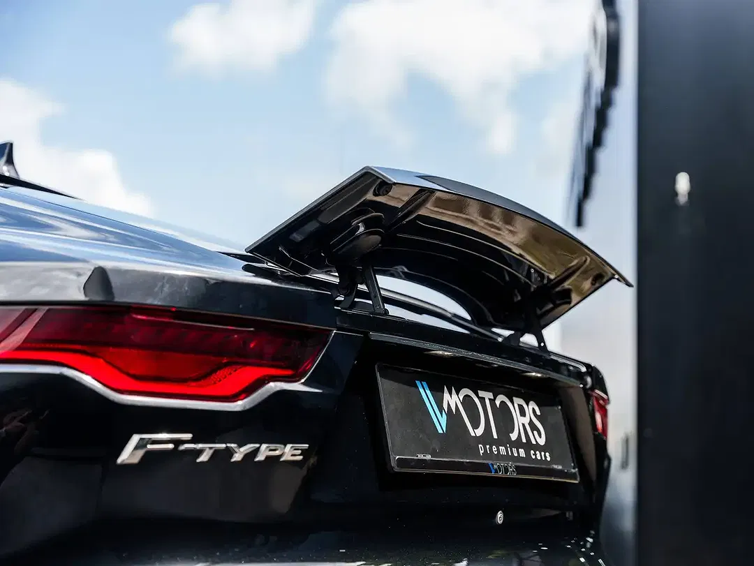 Jaguar F-Type P300 2.0 Coupe Premium - Thumbnail 9