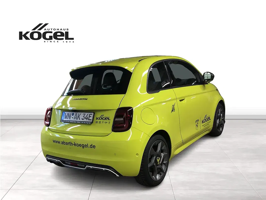 Abarth 500e Scorpionissima - Thumbnail 4