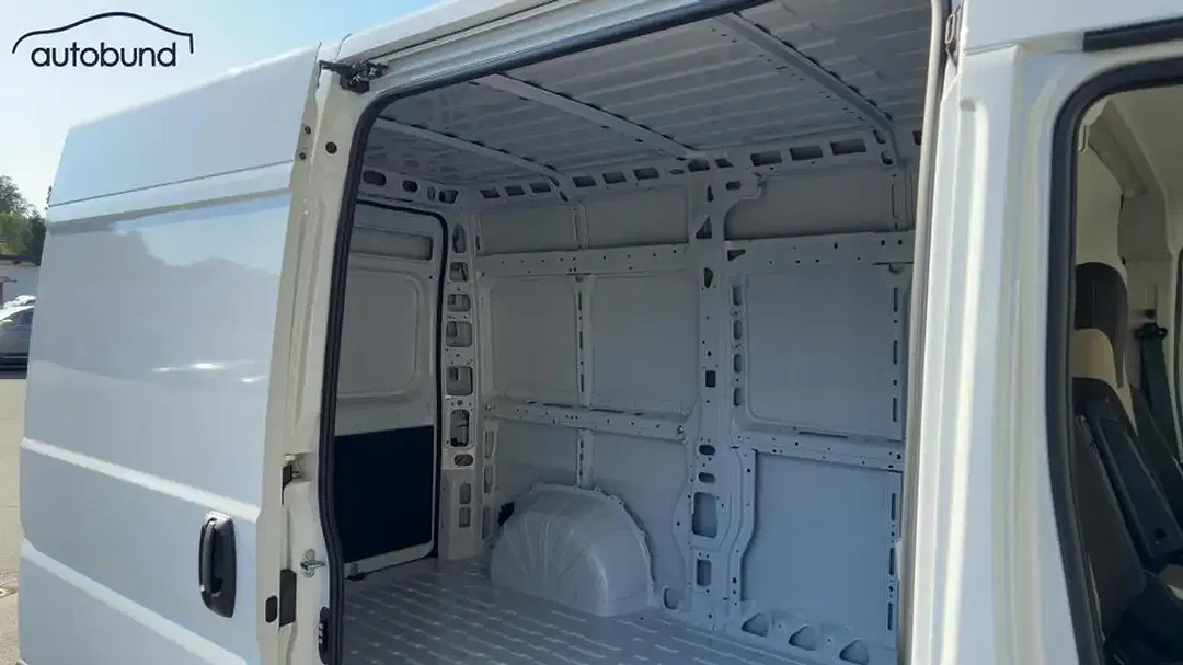 Peugeot Boxer BlueHDi L2H2 - Thumbnail 7