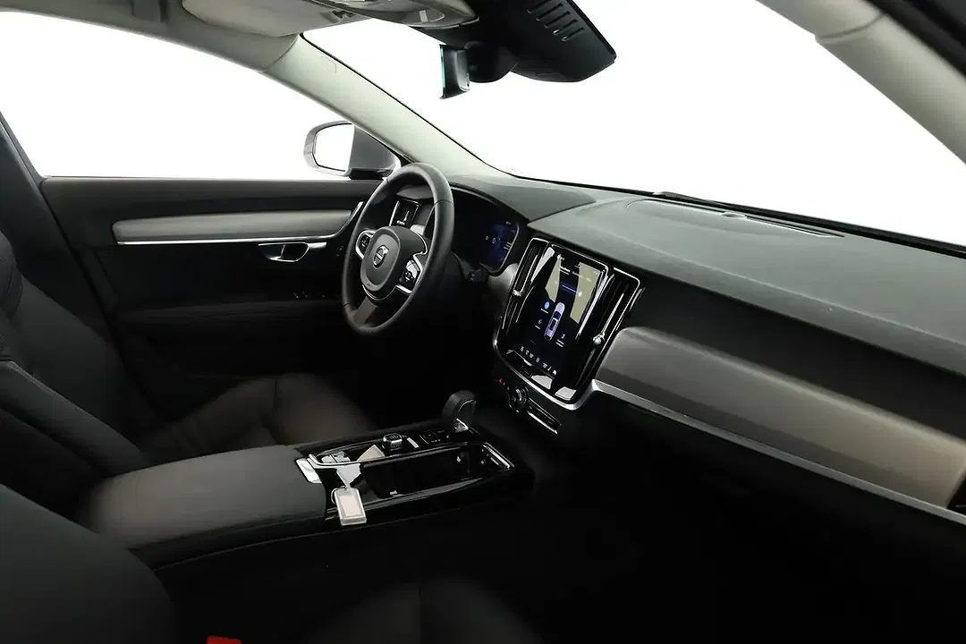 Volvo V90 T6 AWD Recharge Core - Thumbnail 10