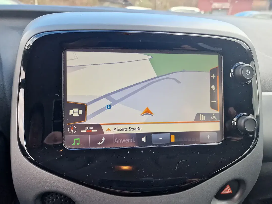 Toyota Aygo - Thumbnail 12