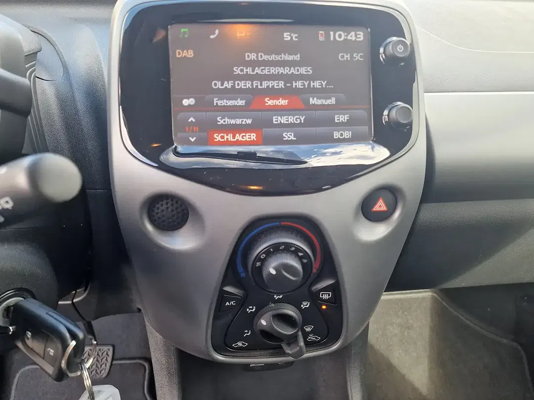 Toyota Aygo - Thumbnail 14