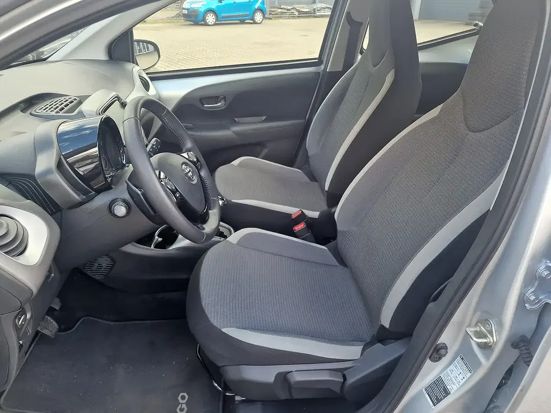 Toyota Aygo - foto 15