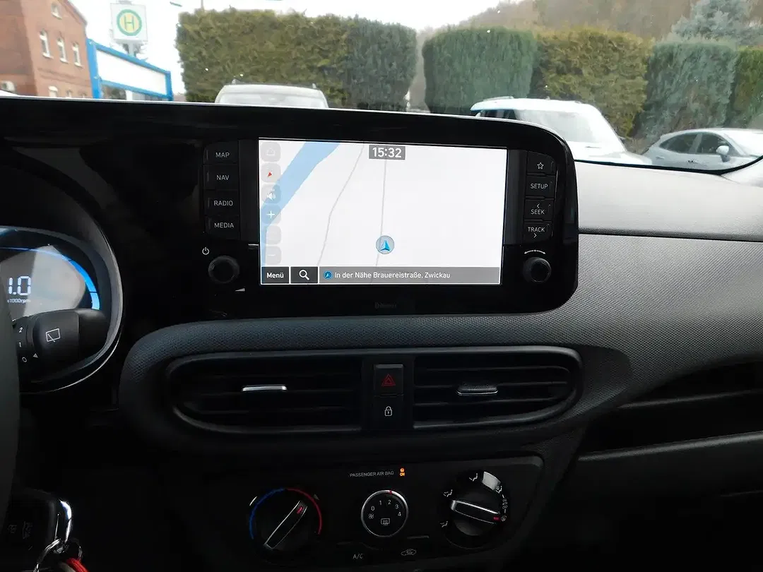Hyundai i10 AMT Smart - Thumbnail 7