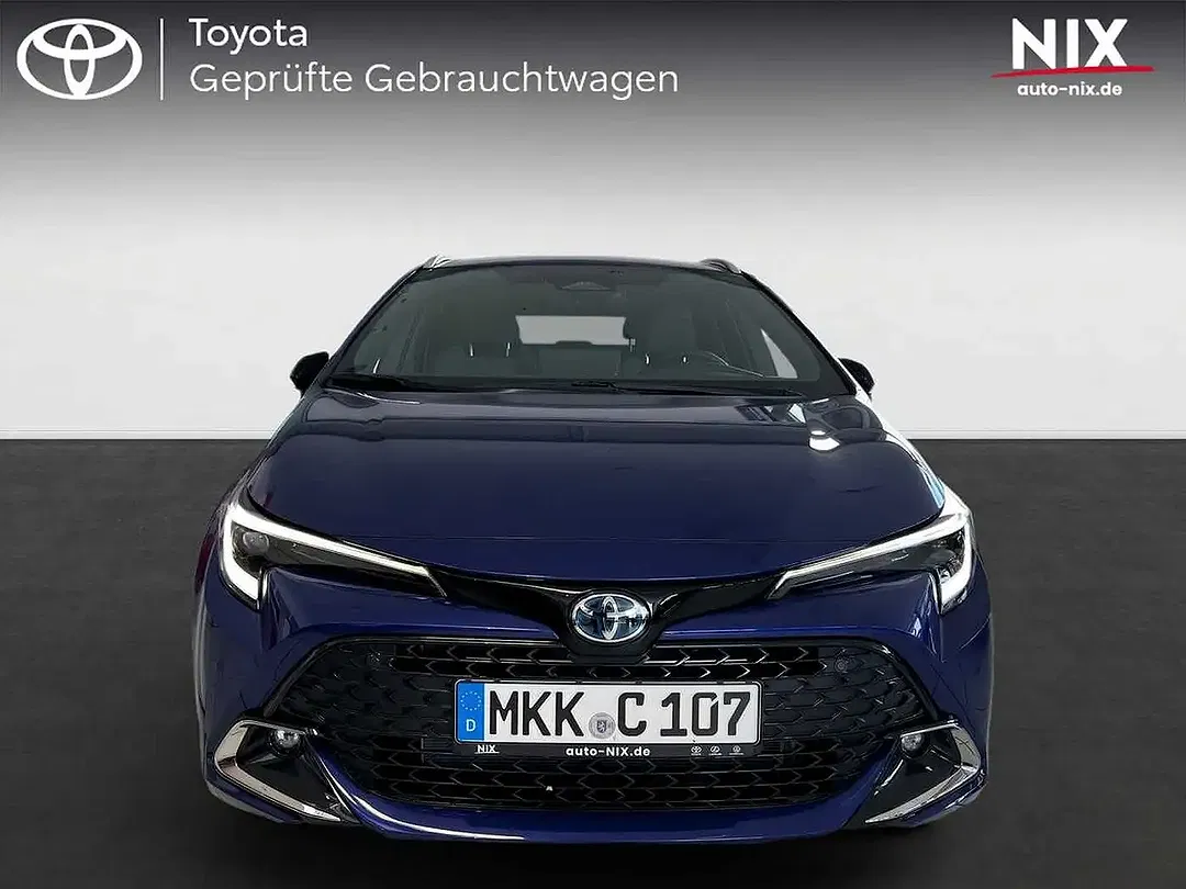 Toyota Corolla - Thumbnail 5