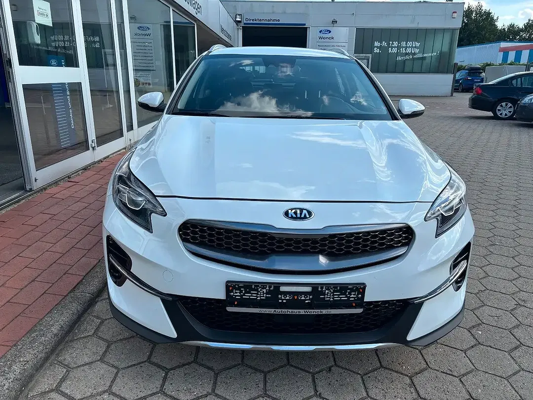 Kia XCeed Spirit - Thumbnail 4