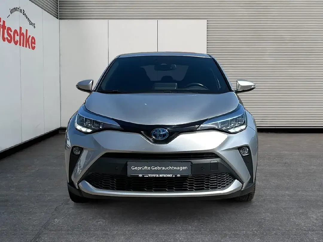 Toyota C-HR Hybrid Team Deutschland - Thumbnail 8