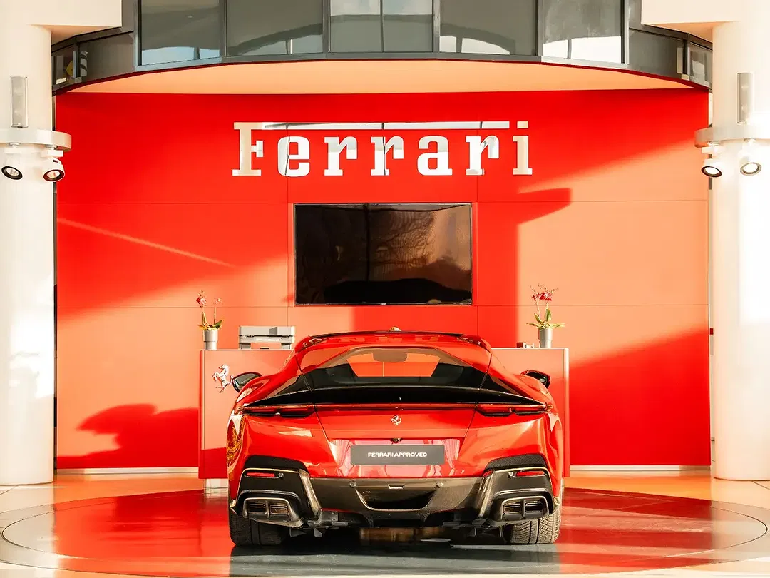 Ferrari 12 Cilindri - Thumbnail 6