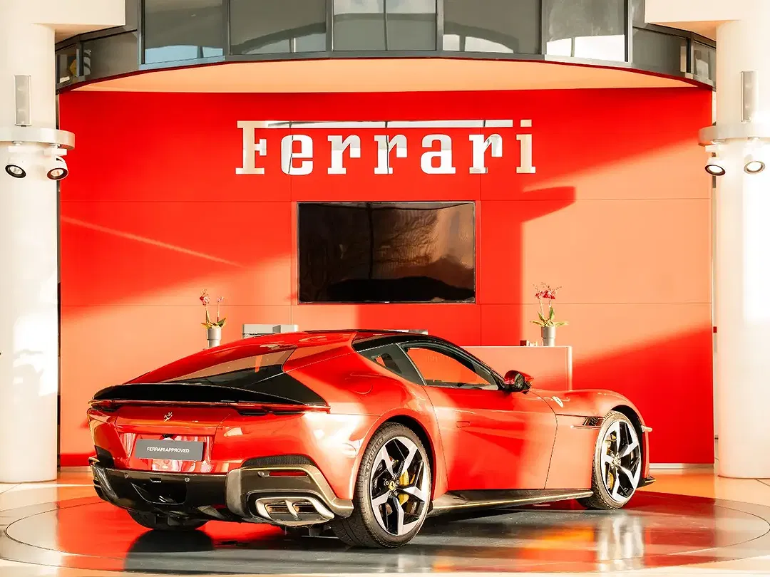 Ferrari 12 Cilindri - Thumbnail 7