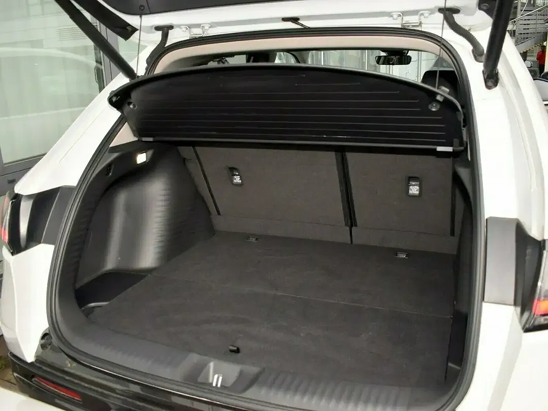 Honda ZR-V e:HEV Sport - Thumbnail 14