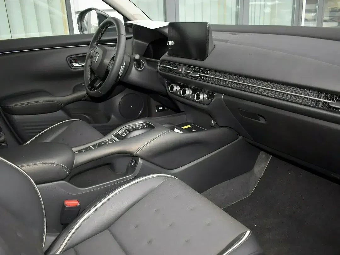 Honda ZR-V e:HEV Sport - Thumbnail 3