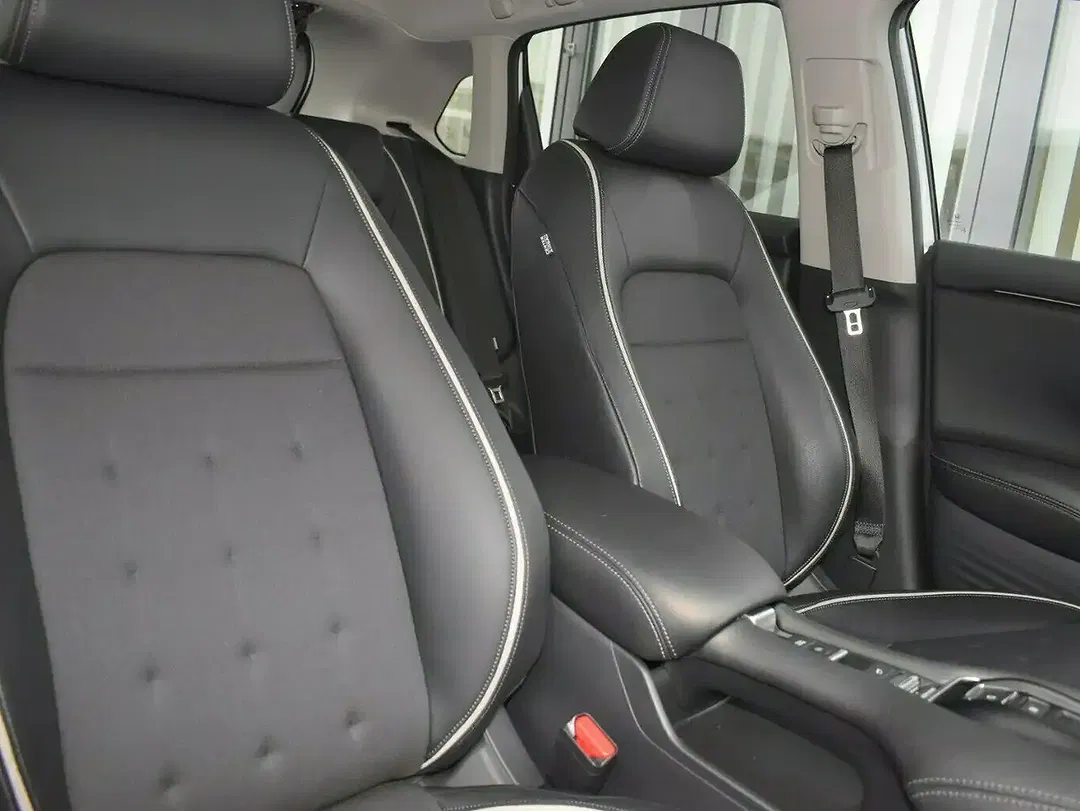 Honda ZR-V e:HEV Sport - Thumbnail 4