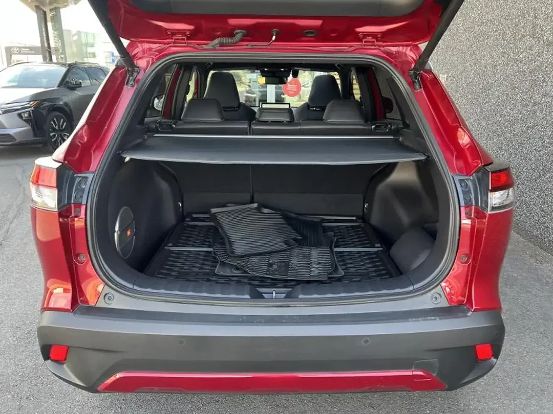 Toyota Corolla Cross Hybrid Premium - Thumbnail 8