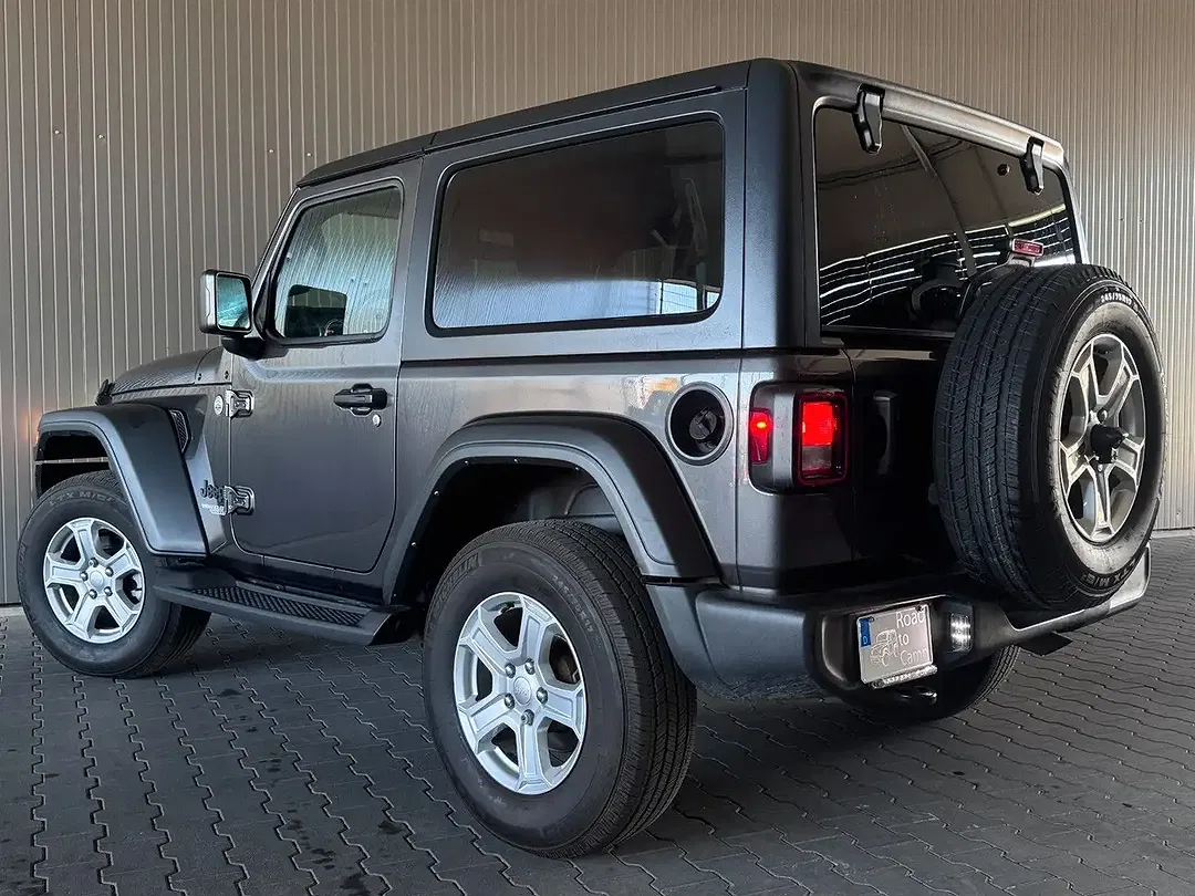 Jeep Wrangler Sport S - Thumbnail 11