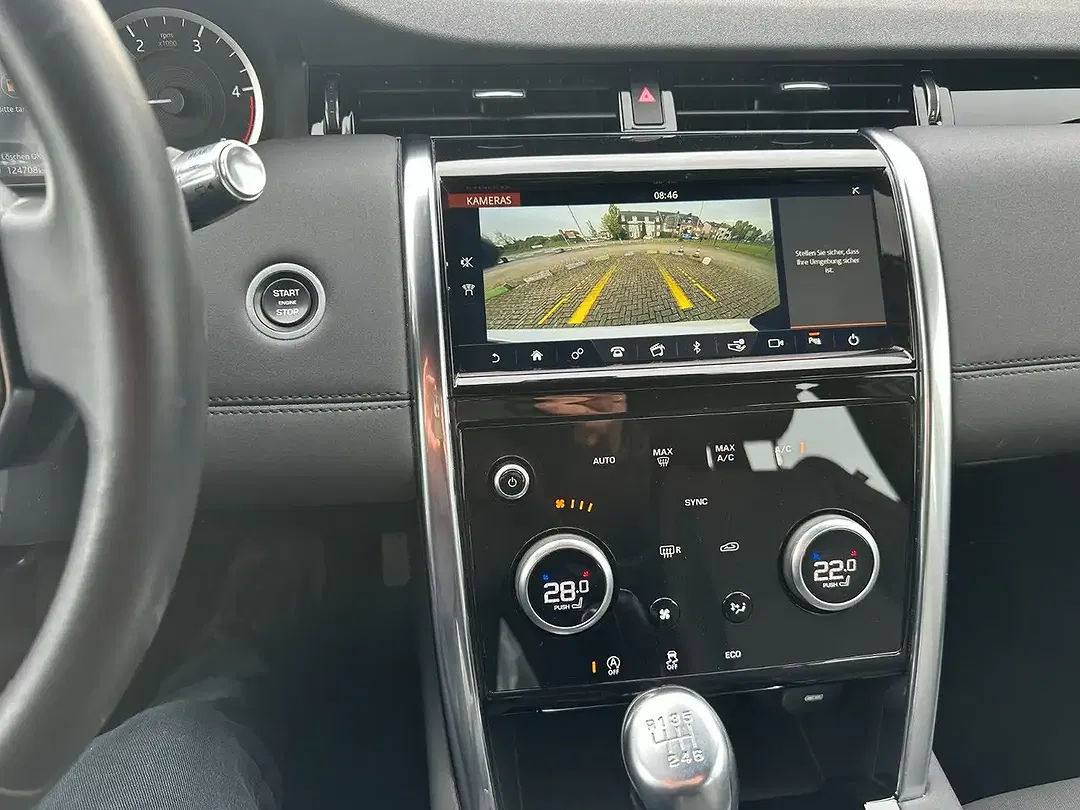 Land Rover Discovery Sport - Thumbnail 10