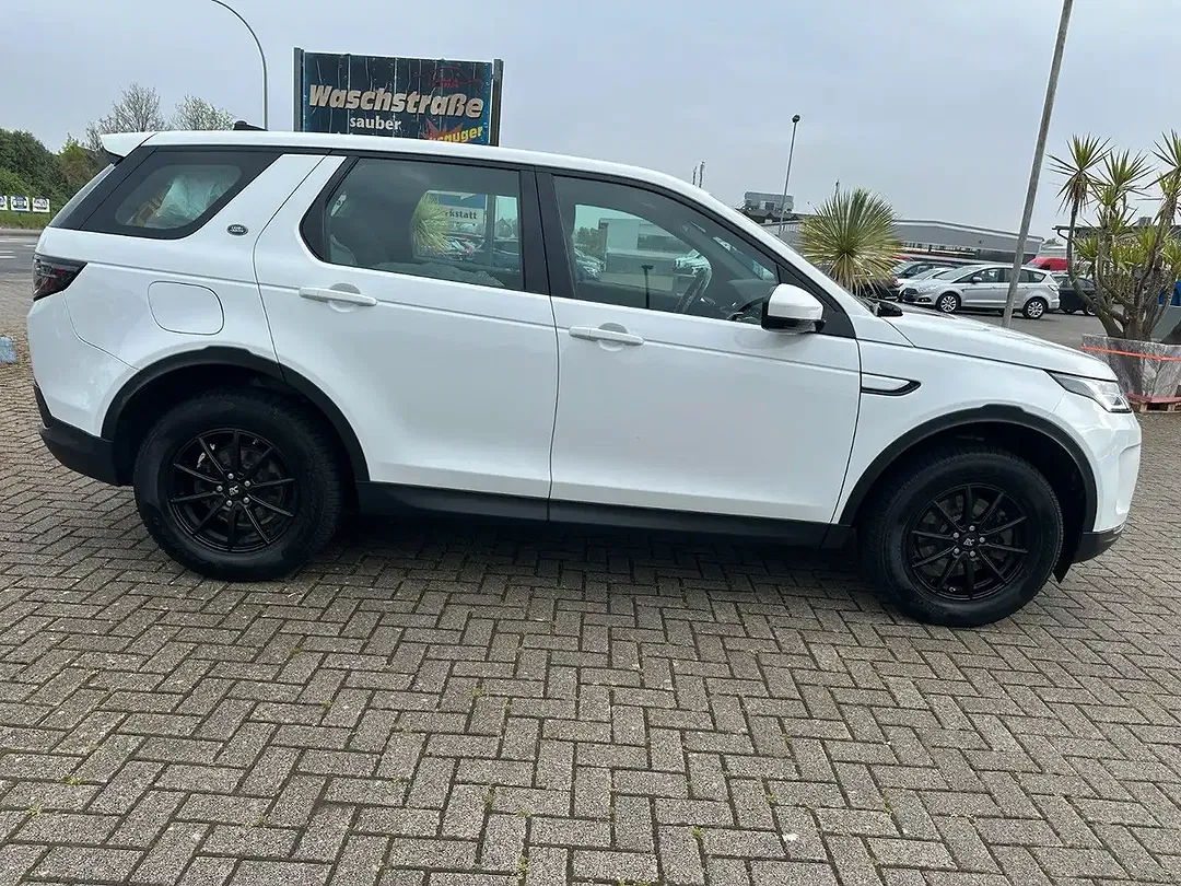 Land Rover Discovery Sport - Thumbnail 8