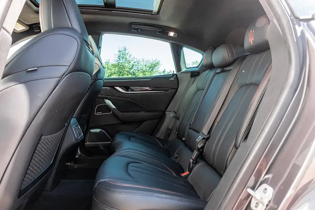 Maserati Levante 3.0 V6 Bi-Turbo Ultima Modena - Thumbnail 9