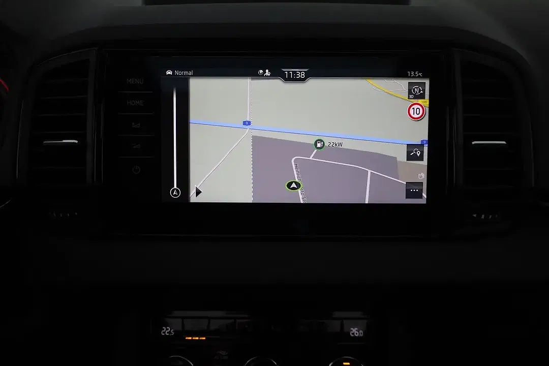 Skoda Karoq 1.5 TSI DSG Sportline - Thumbnail 11
