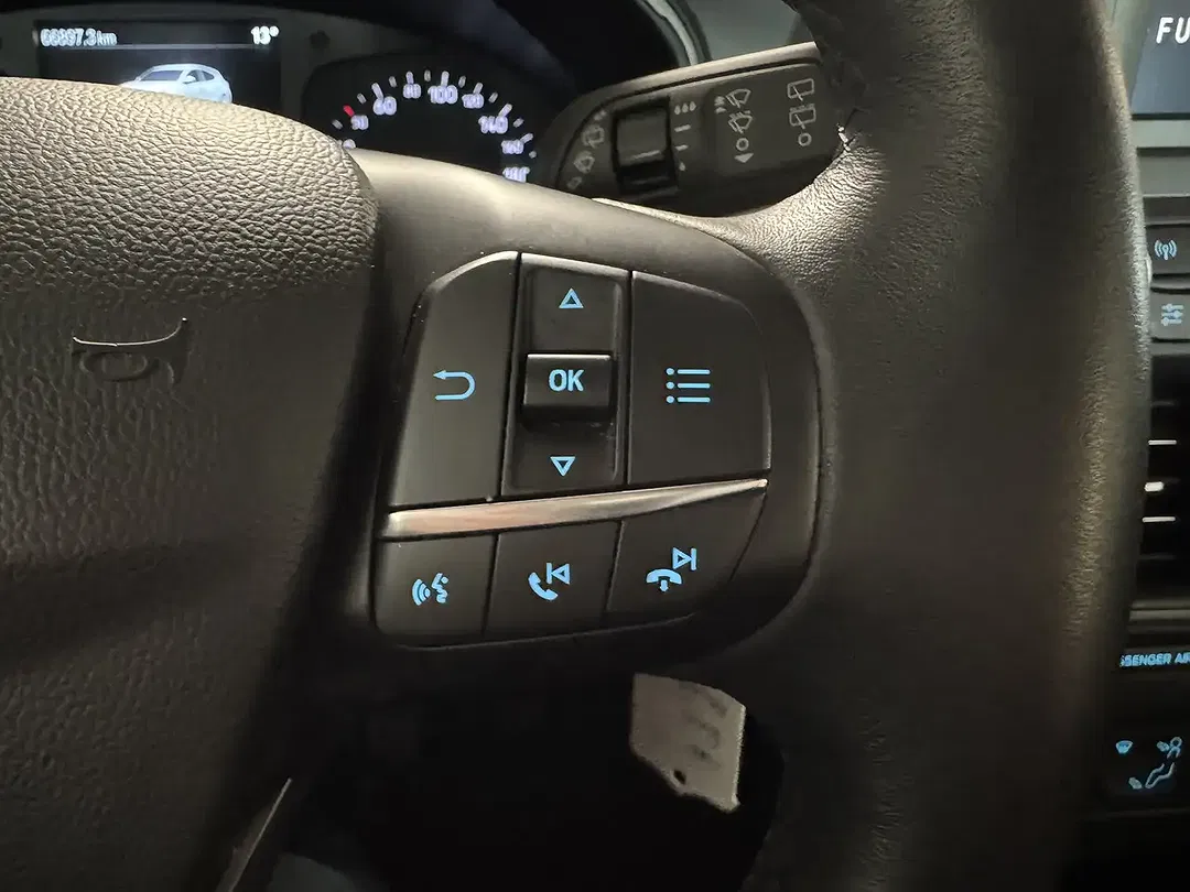 Ford Focus 1.0 EcoBoost - Thumbnail 13