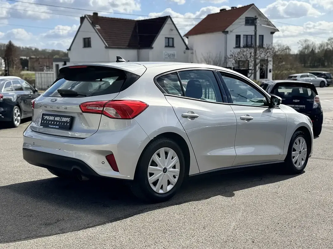 Ford Focus 1.0 EcoBoost - Thumbnail 3