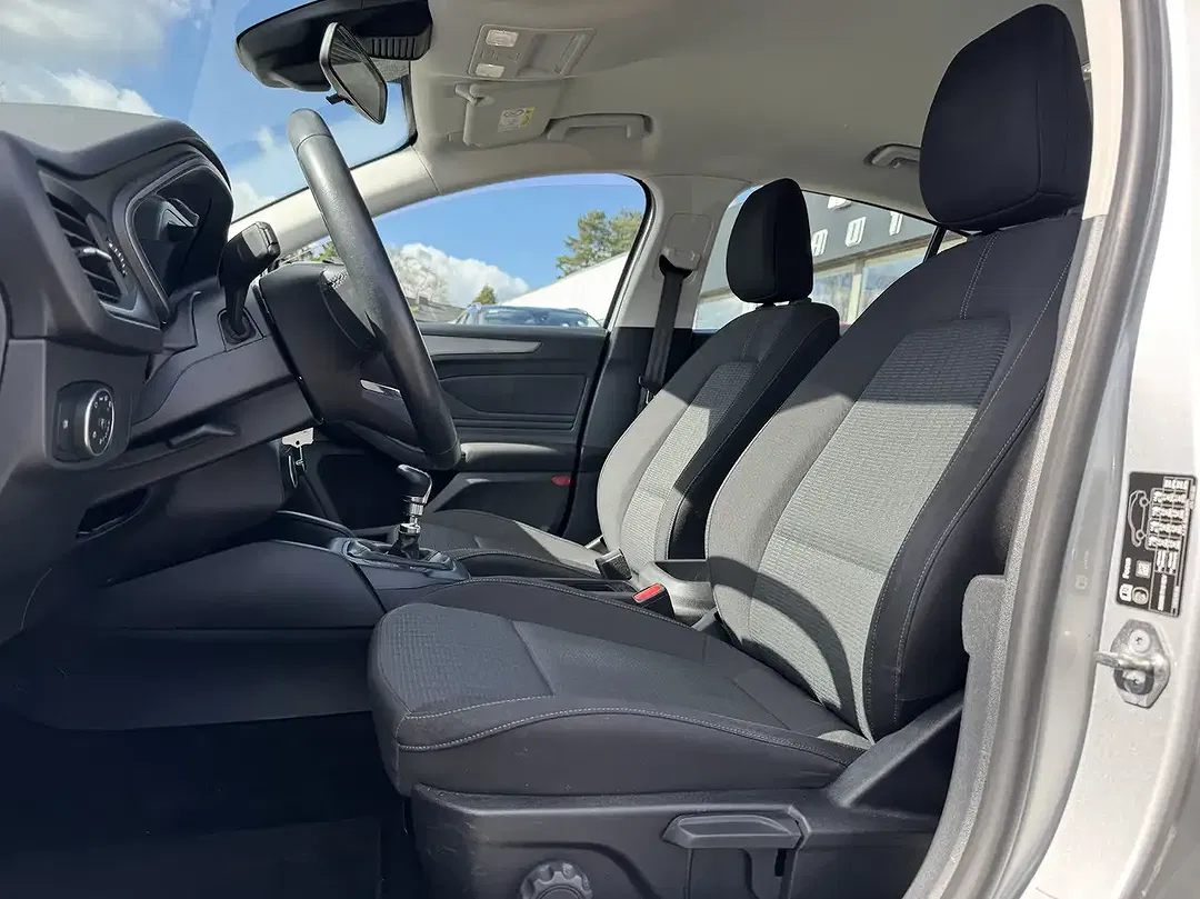 Ford Focus 1.0 EcoBoost - Thumbnail 6