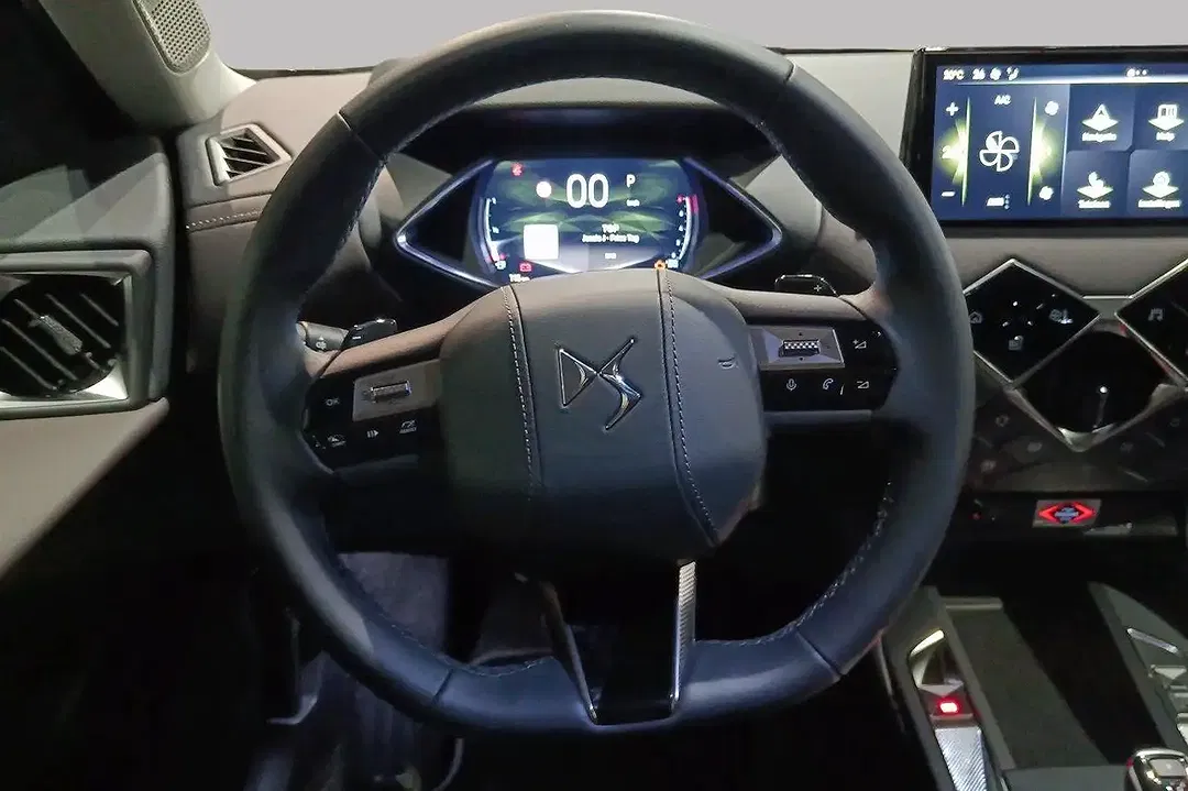 DS Automobiles DS 3 Crossback - Thumbnail 11