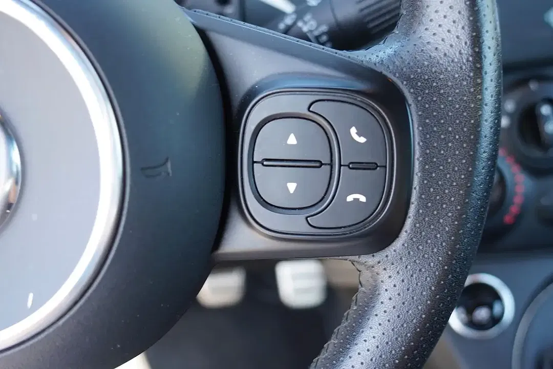 Abarth 595C - Thumbnail 13