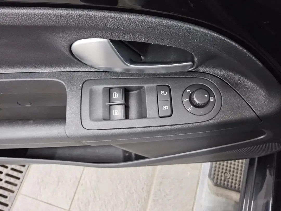 SEAT Mii EV Edition - Thumbnail 8