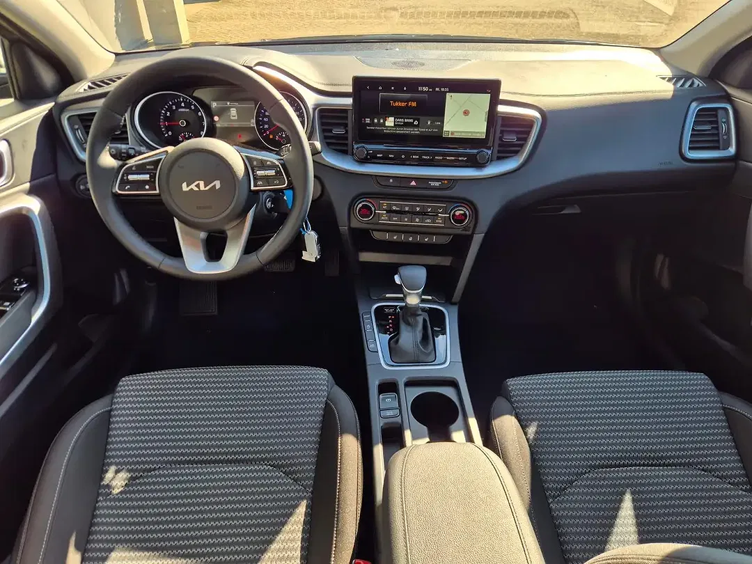 Kia XCeed 1.6 T-GDI AMT - Thumbnail 9