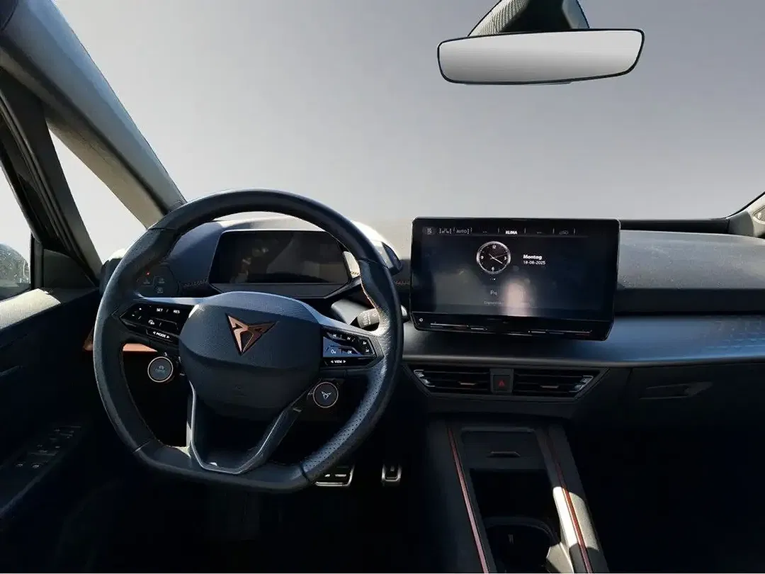 CUPRA Born - Thumbnail 14