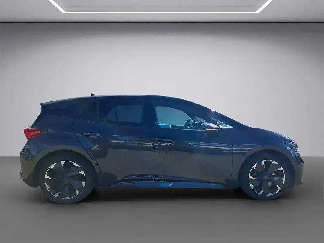 CUPRA Born - Thumbnail 6