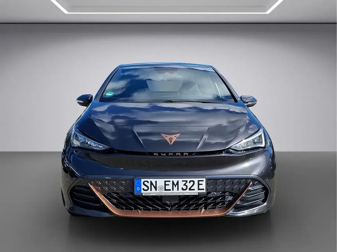 CUPRA Born - Thumbnail 8
